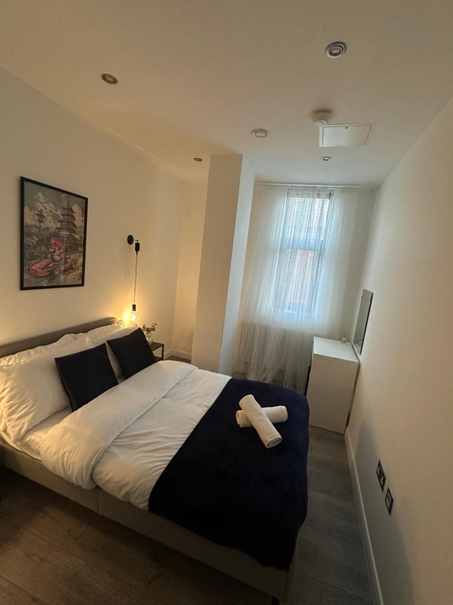 Retro Suite A Luxury Apartment With King Size Bed Wii Games And Entertainment Leicester Esterno foto
